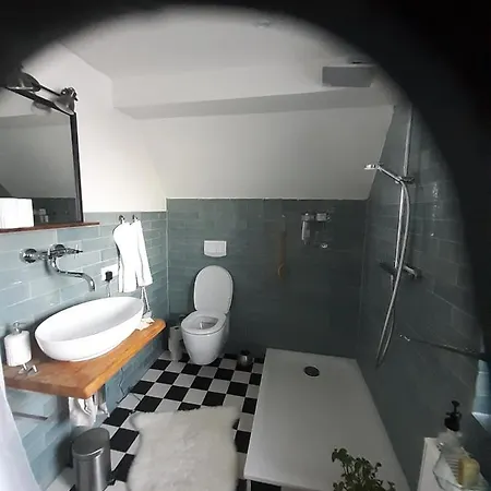 Individuelle Stilvolle Maisonettewohnung Mit Zwei Schlafzimmern, Zwei Baedern Und Sauna Am Rothaarsteig Hilchenbach